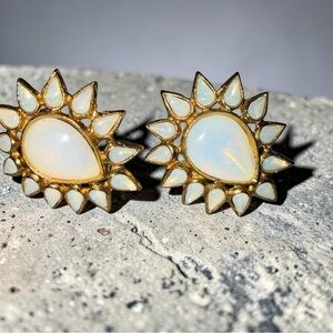Vintage 1960s Graziano Opalescent Glass Sunburst Clip-On Earrings Gold Tone